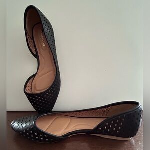 Lane Bryant 11W perforated D’Orsay flats NWOB